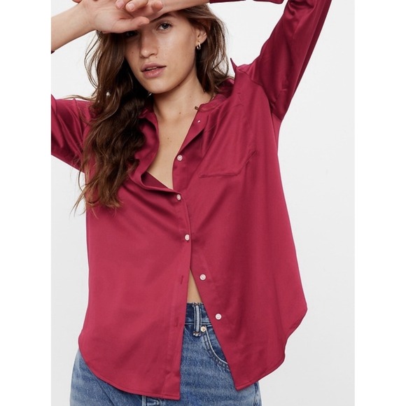 GAP Tops - Gap Women's Red Satin Boyfriend Button Down Pocket Size Medium Tall New $69.95